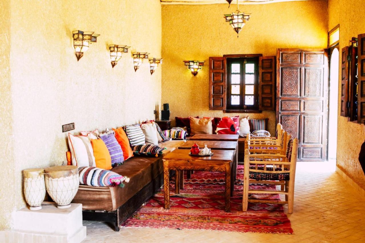 Riad Caravasar Мерзуга Екстер'єр фото