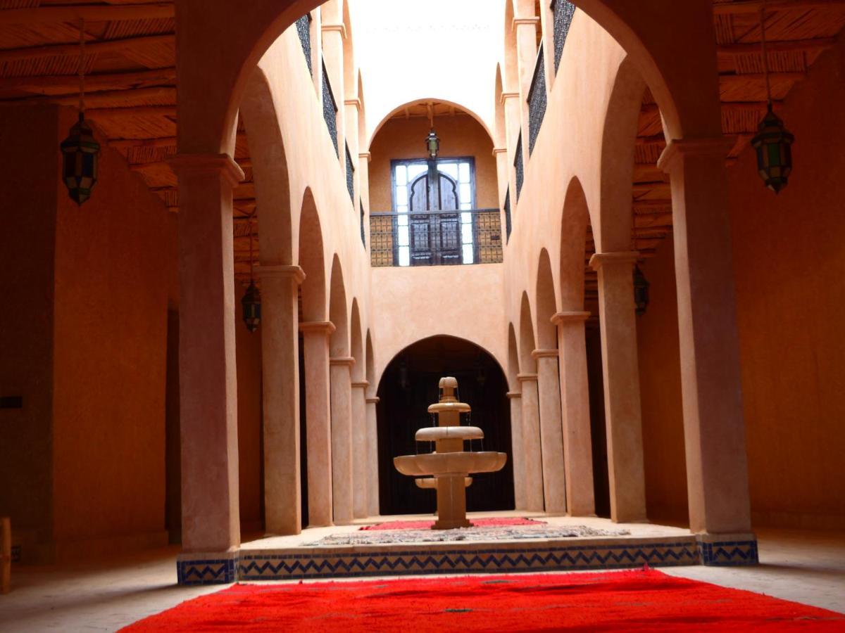 Riad Caravasar Мерзуга Екстер'єр фото